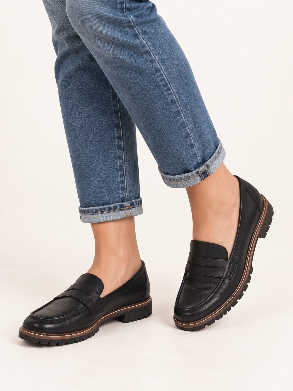 Classic Women's Black Leather Penny Loafers - Sleek Everyday Style by Madewell